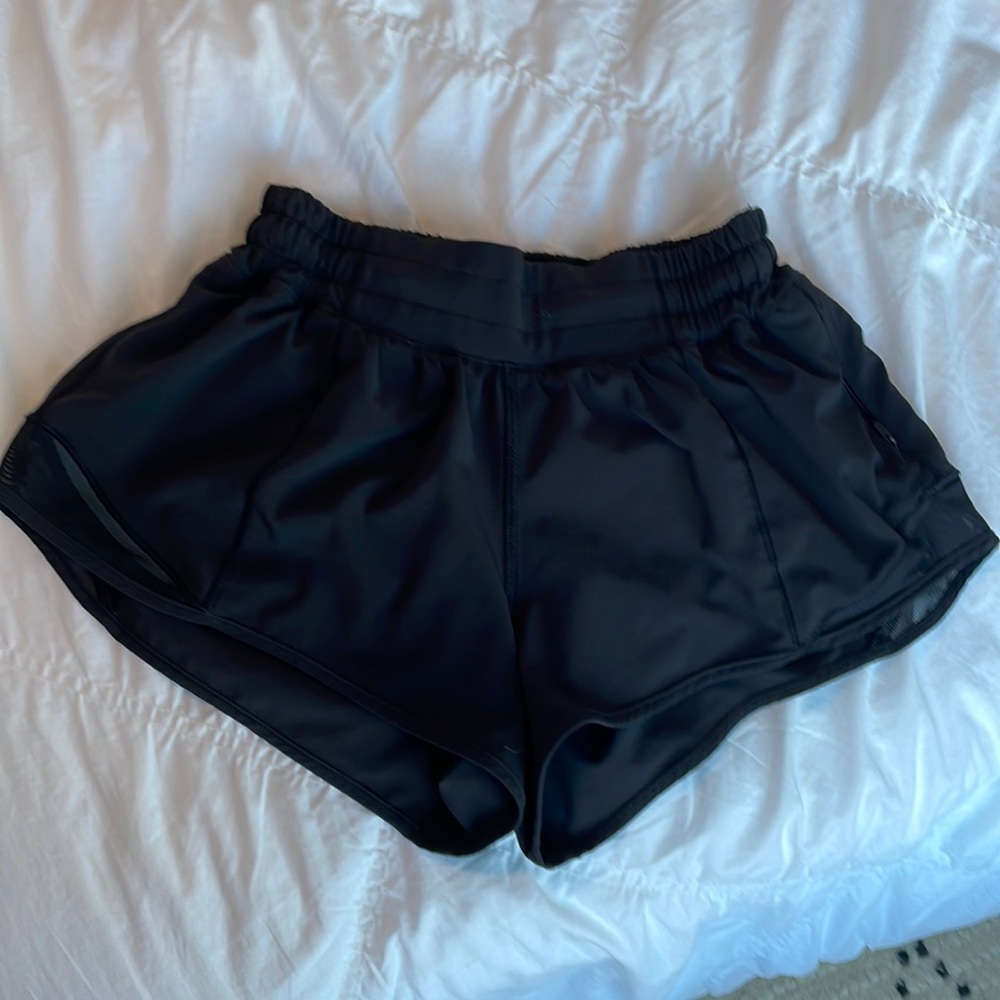 Women’s athletic shorts black Lululemon no damage